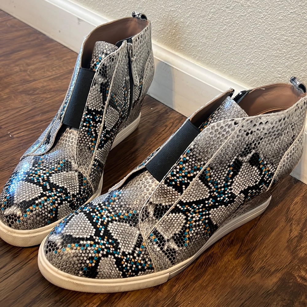 Blue/great snakeskin Felicia 3 wedge sneaker
